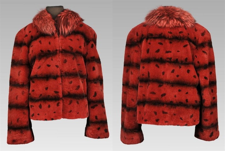 Red shaved Rabbit with dyed Silver Fox collar Size 10 Length 24</BR><font size="+2">$299.00<font>