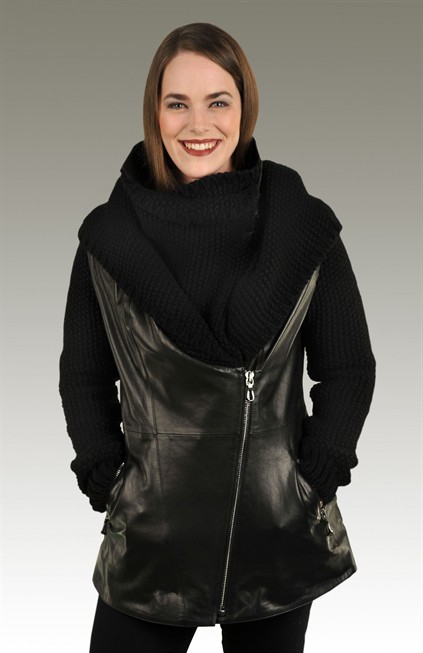 Black Leather w/ Kint Trim